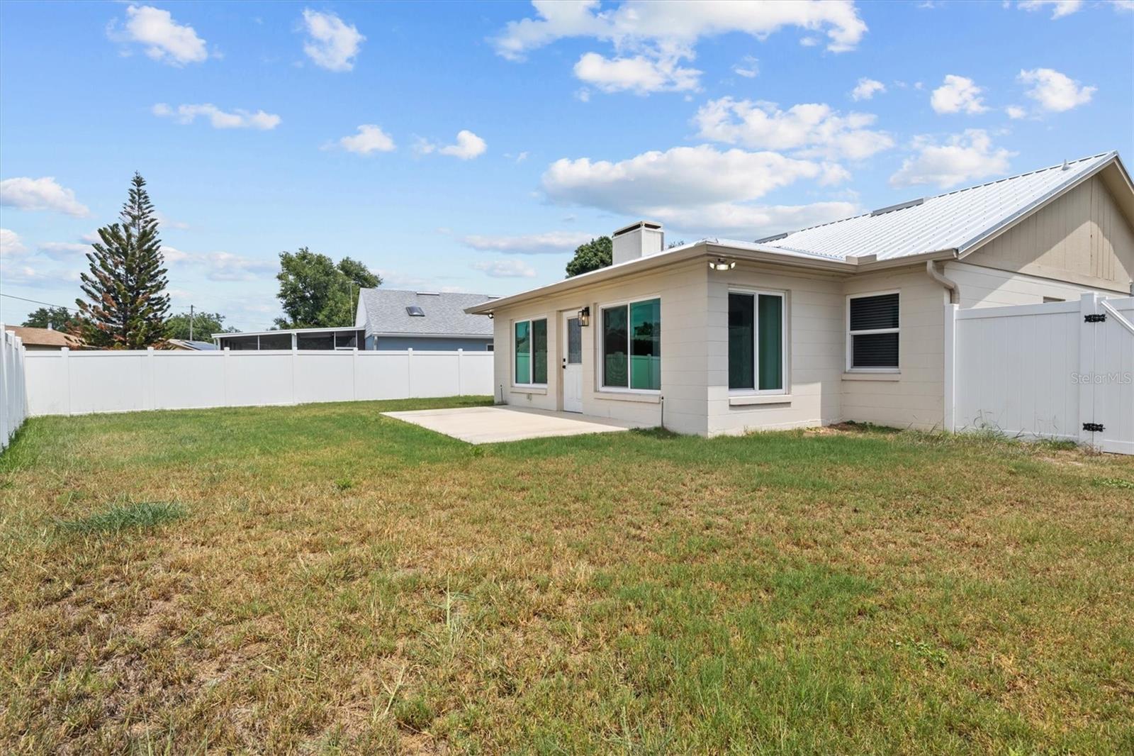 8 SAINT KITTS CIR, WINTER HAVEN, FL, 33884
