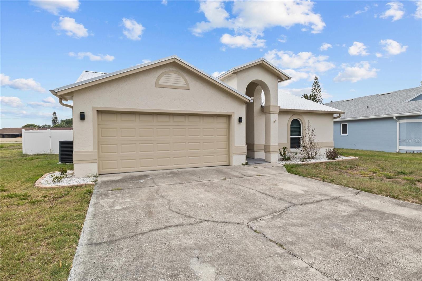 8 SAINT KITTS CIR, WINTER HAVEN, FL, 33884