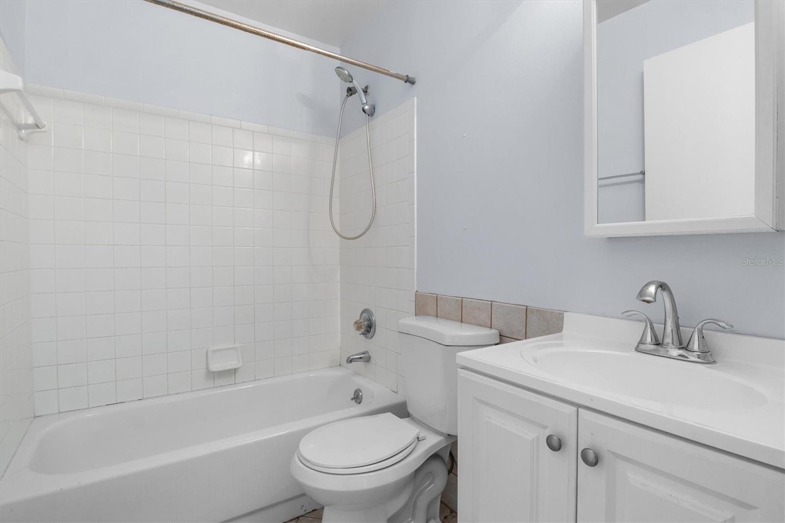 8 SAINT KITTS CIR, WINTER HAVEN, FL, 33884