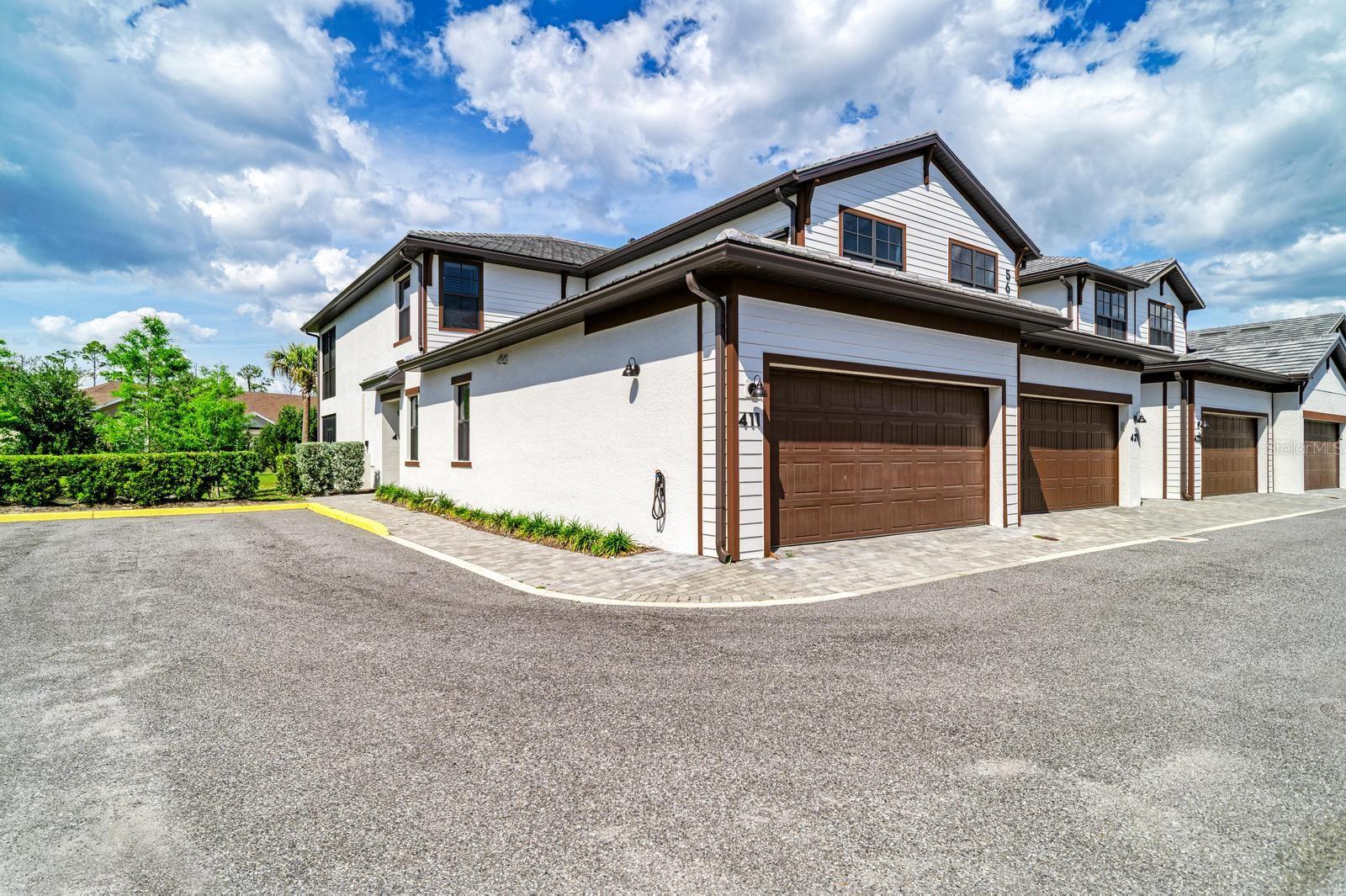 5687 N HONORE AVE #411, SARASOTA, FL, 34243