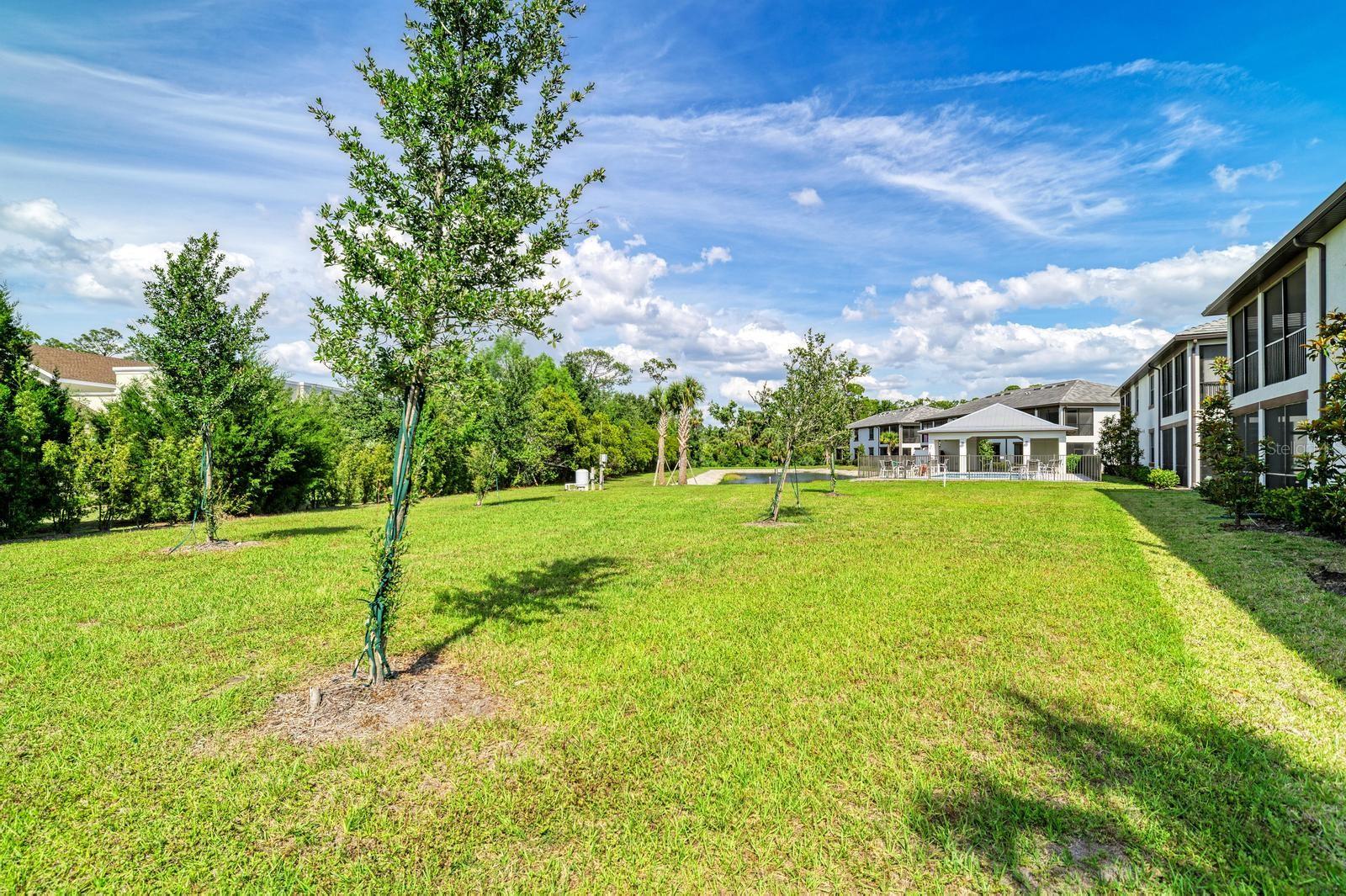 5687 N HONORE AVE #411, SARASOTA, FL, 34243