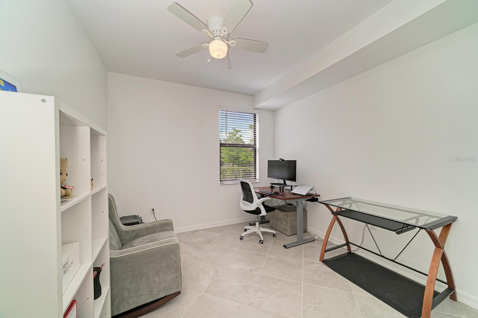 5687 N HONORE AVE #411, SARASOTA, FL, 34243