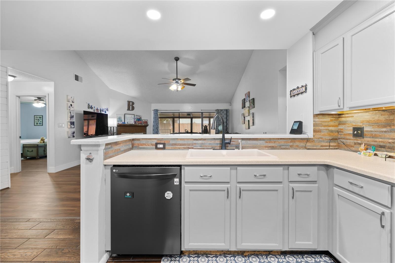 1062 MCKINNON AVE, OVIEDO, FL, 32765