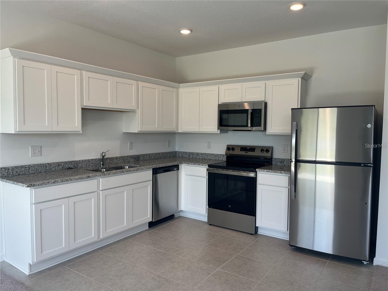 3301 VESARA DR, DAVENPORT, FL, 33837