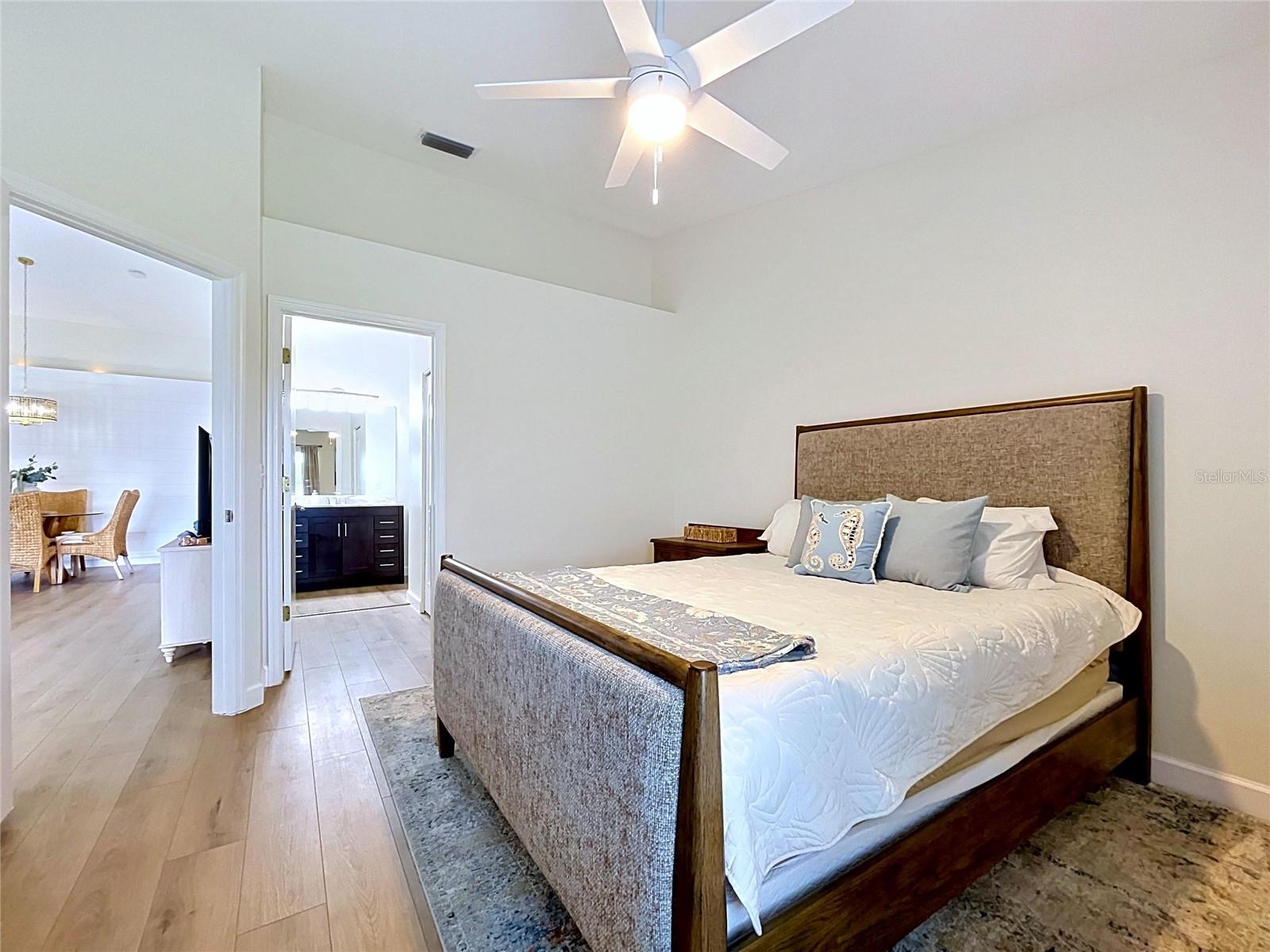 2307 NEW ORCHARD CT, SUN CITY CENTER, FL, 33573