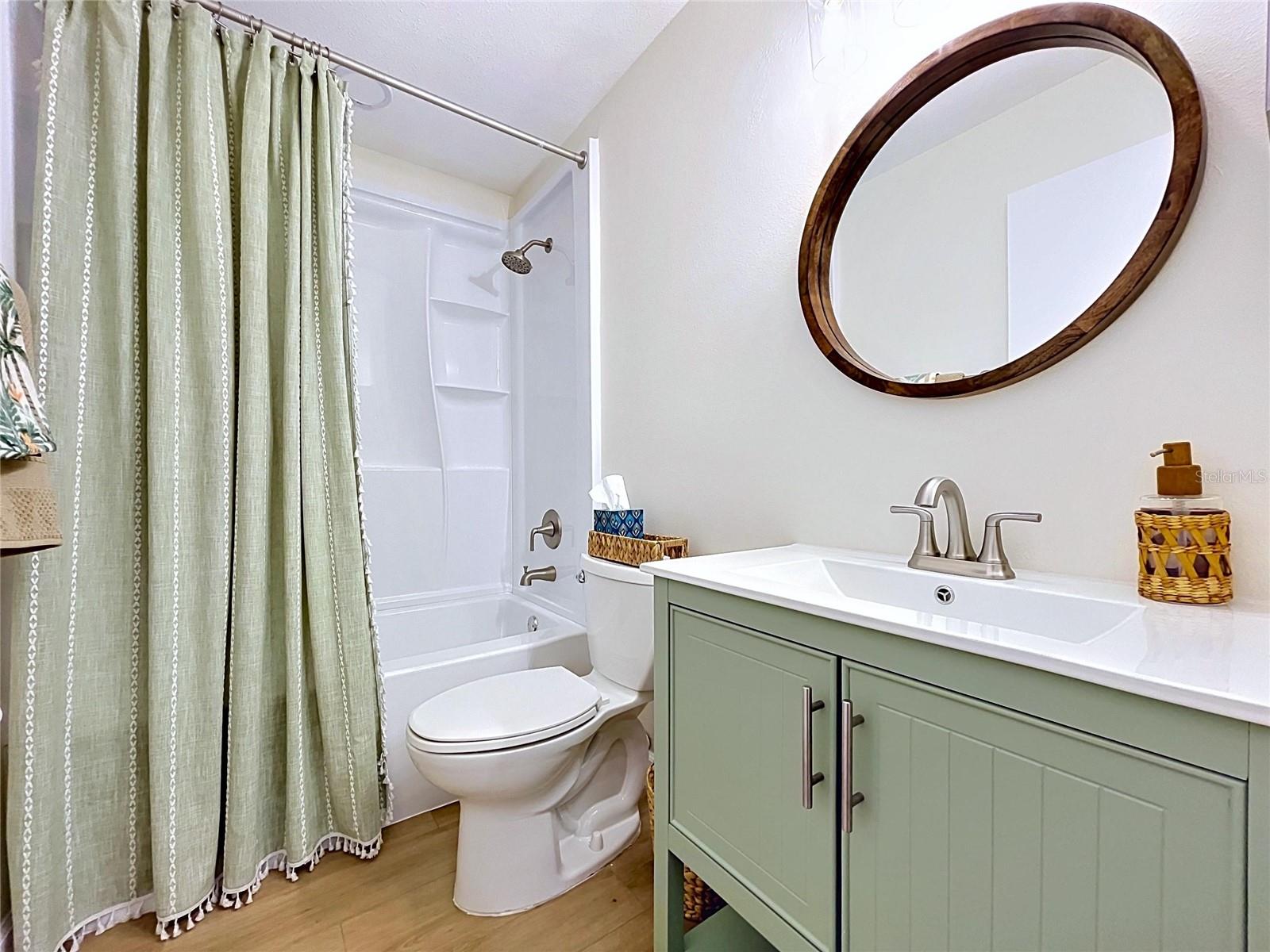 2307 NEW ORCHARD CT, SUN CITY CENTER, FL, 33573
