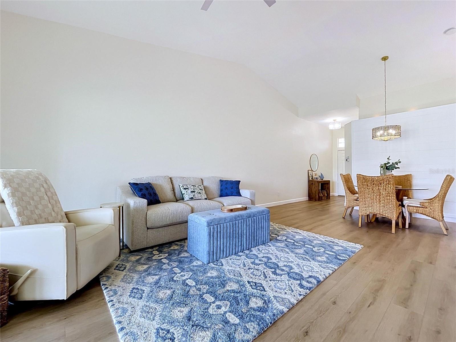 2307 NEW ORCHARD CT, SUN CITY CENTER, FL, 33573