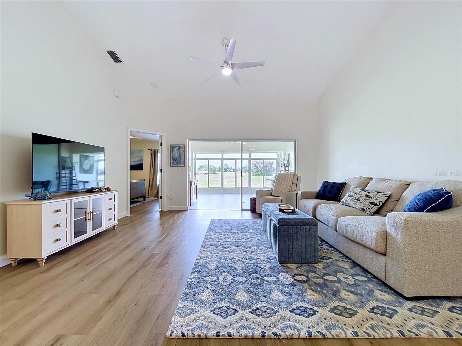 2307 NEW ORCHARD CT, SUN CITY CENTER, FL, 33573