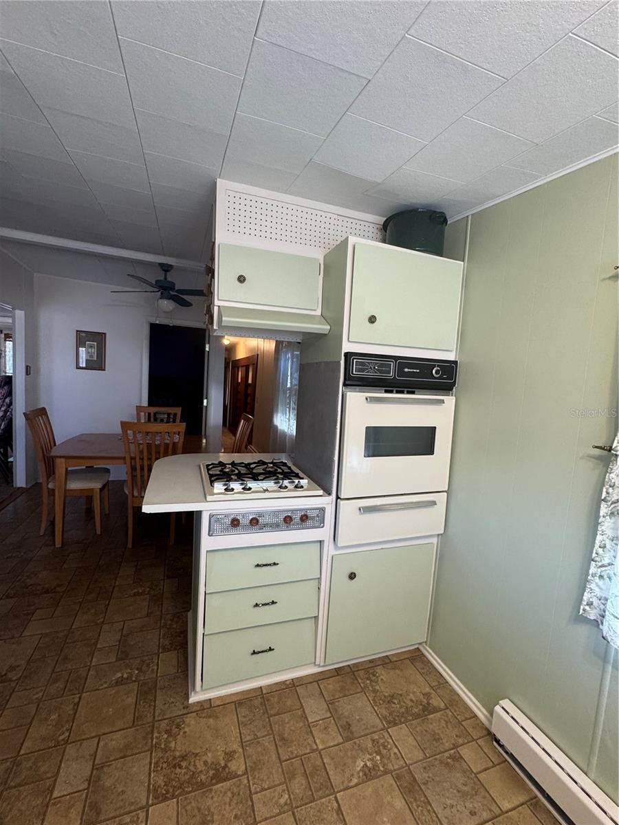 118 52ND AVE W, BRADENTON, FL, 34207