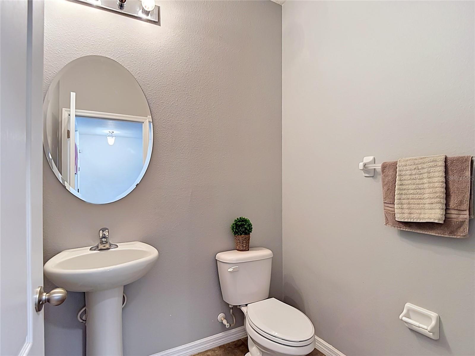 8615 ANDALUCIA FIELD DR, TAMPA, FL, 33637