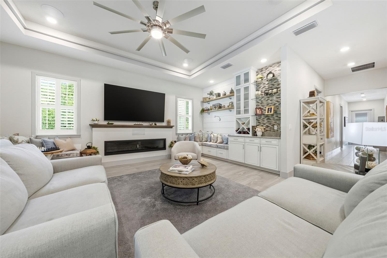 14112 OAKWOOD COVE LN, ORLANDO, FL, 32832