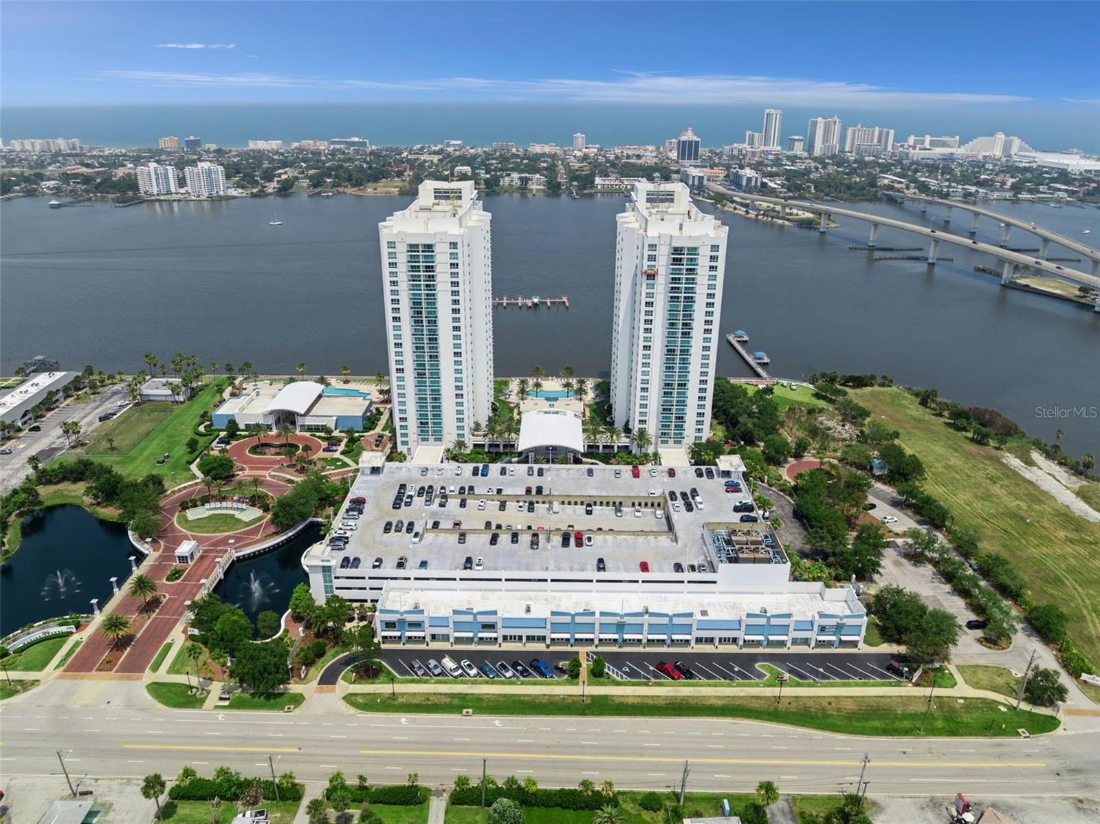 231 RIVERSIDE DR #702-1, HOLLY HILL, FL, 32117