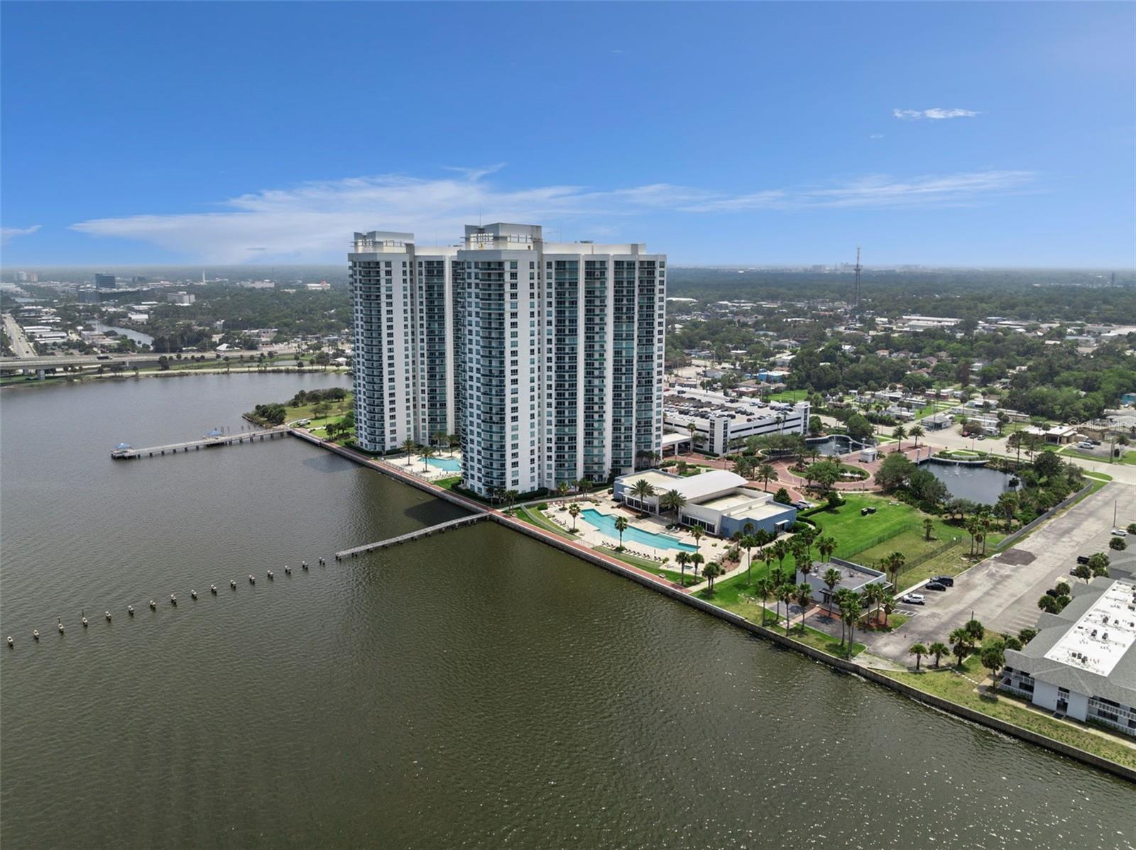 231 RIVERSIDE DR #702-1, HOLLY HILL, FL, 32117