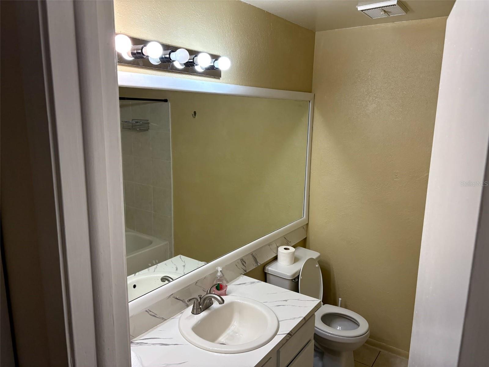 1916 LAKE ATRIUMS CIR #44, ORLANDO, FL, 32839