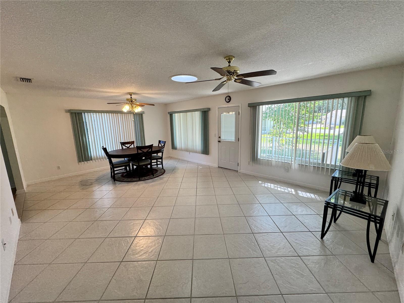26840 RACQUET CIR, LEESBURG, FL, 34748