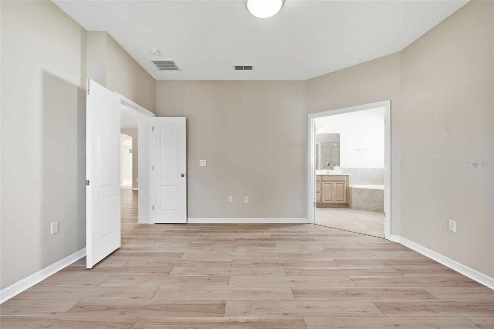 1520 RHODESWELL LN, DOVER, FL, 33527