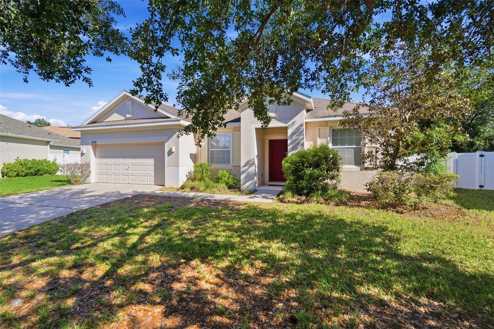 1520 RHODESWELL LN, DOVER, FL, 33527