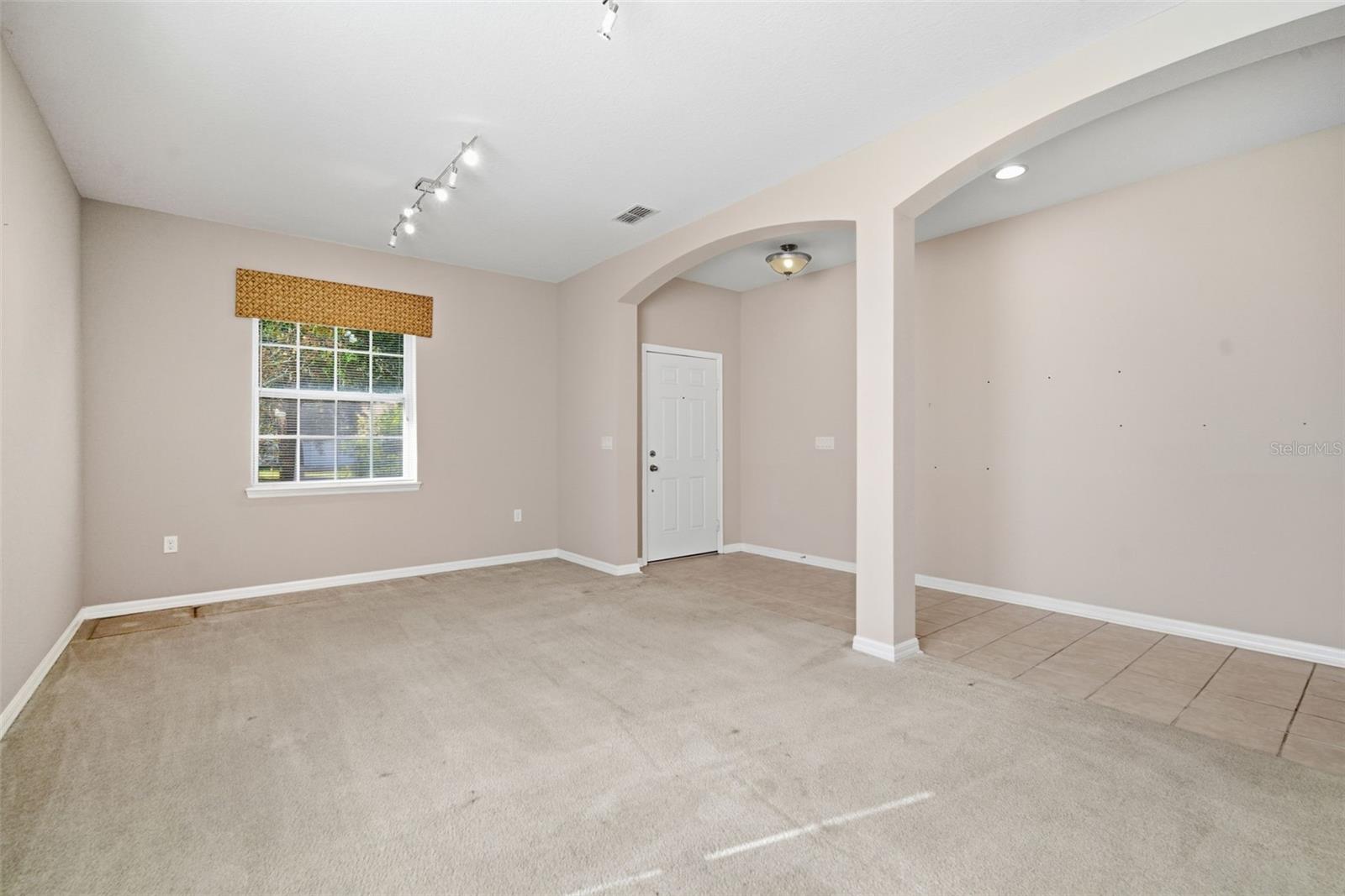 1520 RHODESWELL LN, DOVER, FL, 33527