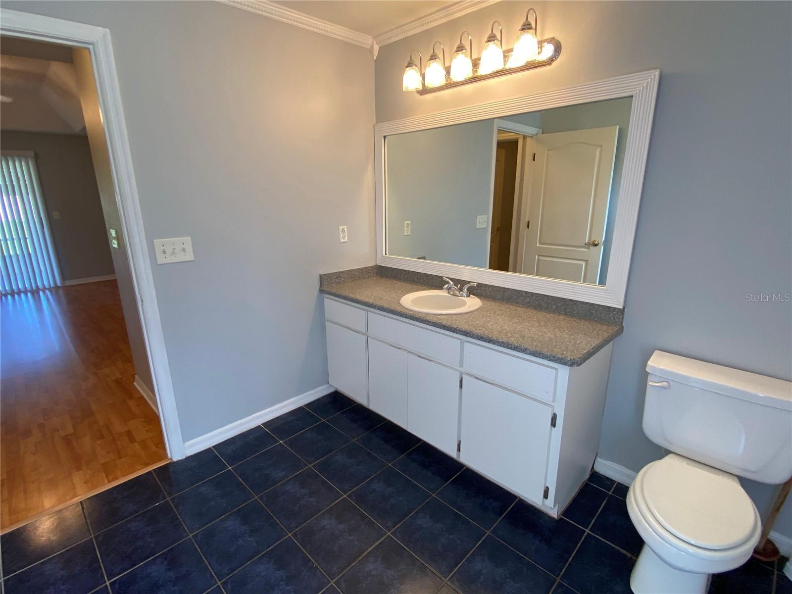 100 WOOD HAVEN DR, PALM COAST, FL, 32137