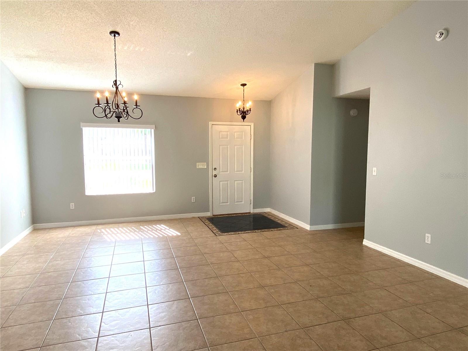 100 WOOD HAVEN DR, PALM COAST, FL, 32137