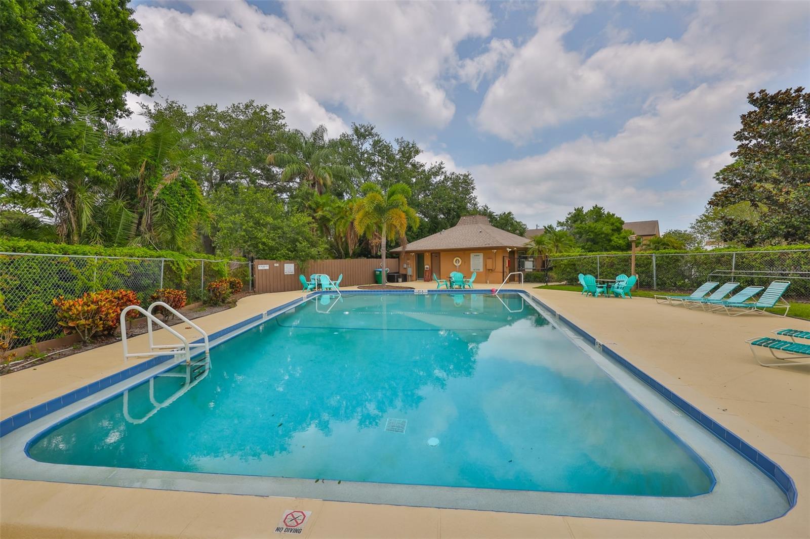 1865 CLEARBROOKE DR, CLEARWATER, FL, 33760