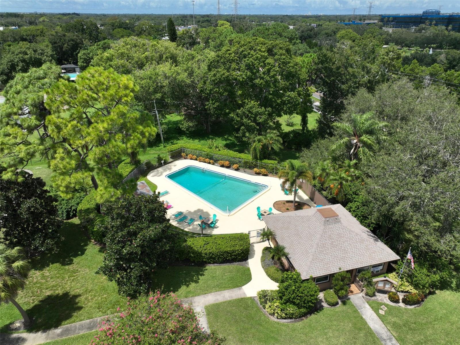1865 CLEARBROOKE DR, CLEARWATER, FL, 33760