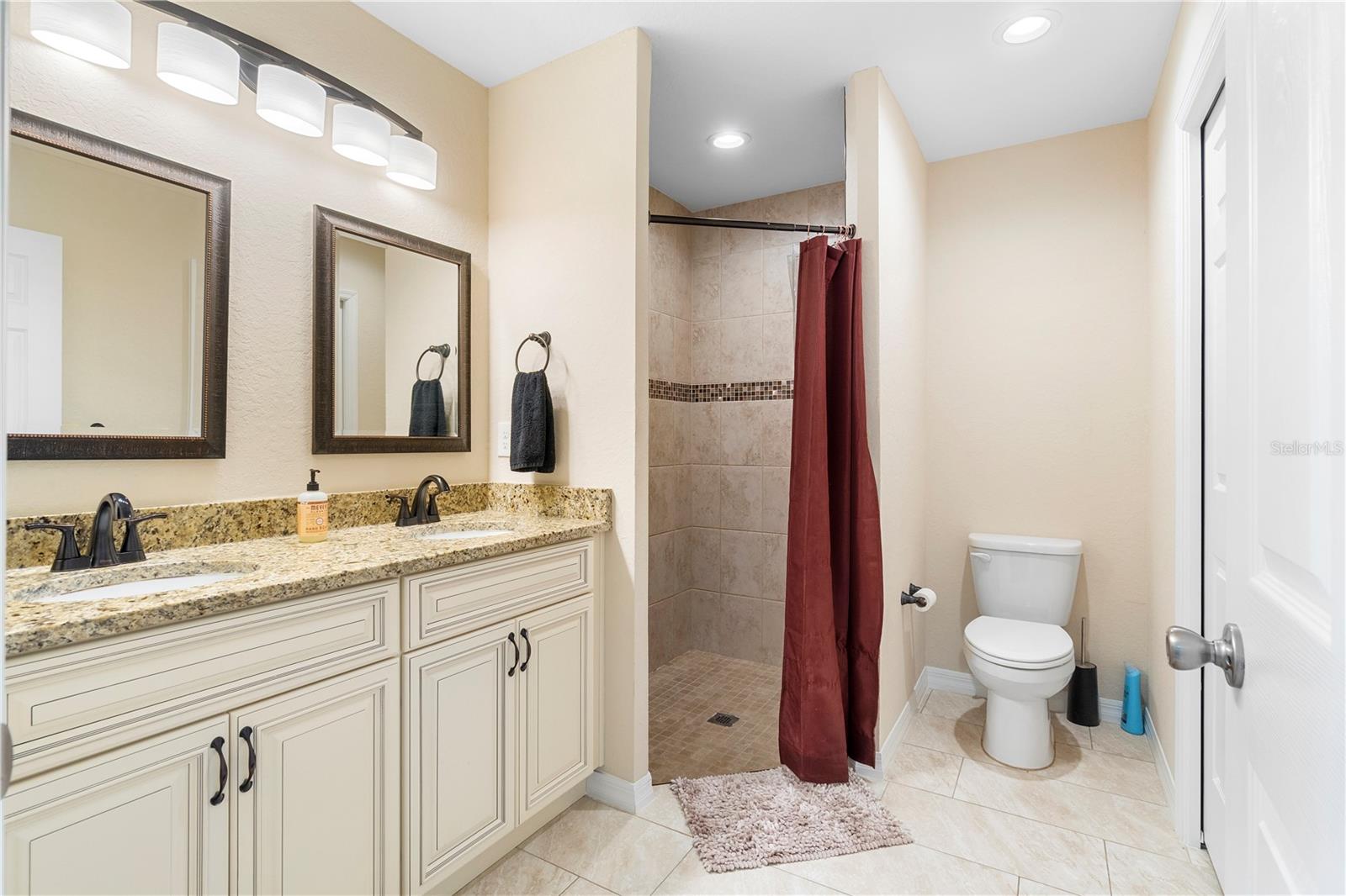 391 MARION OAKS PASS, OCALA, FL, 34473