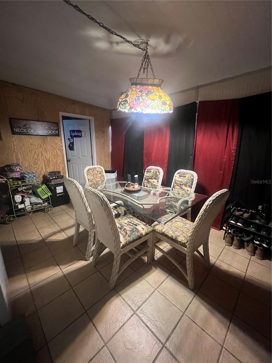 4021 LOWELL LN, ZEPHYRHILLS, FL, 33541