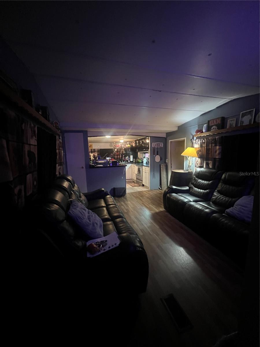 4021 LOWELL LN, ZEPHYRHILLS, FL, 33541