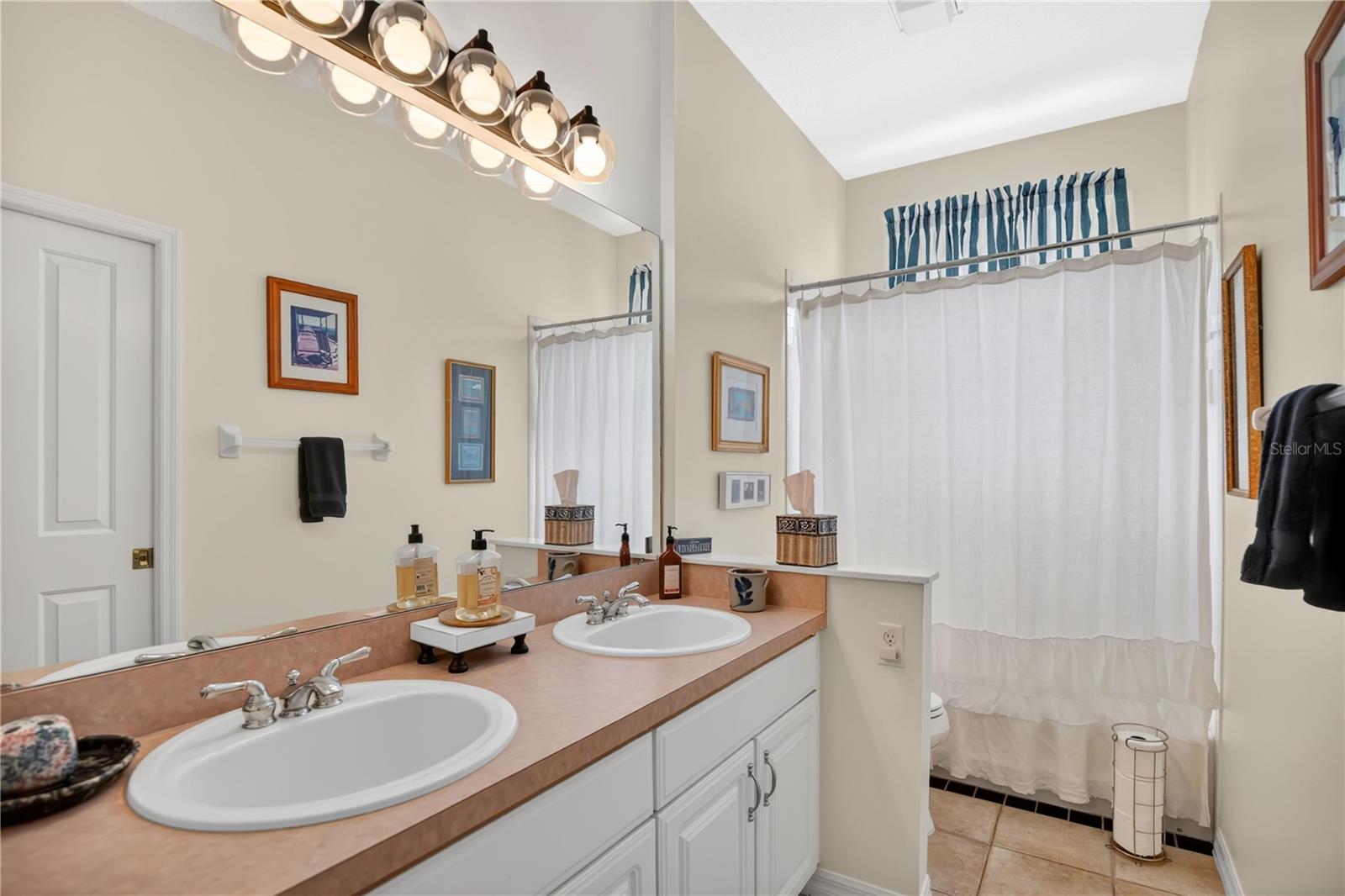 5237 CHISWICK CIR, BELLE ISLE, FL, 32812