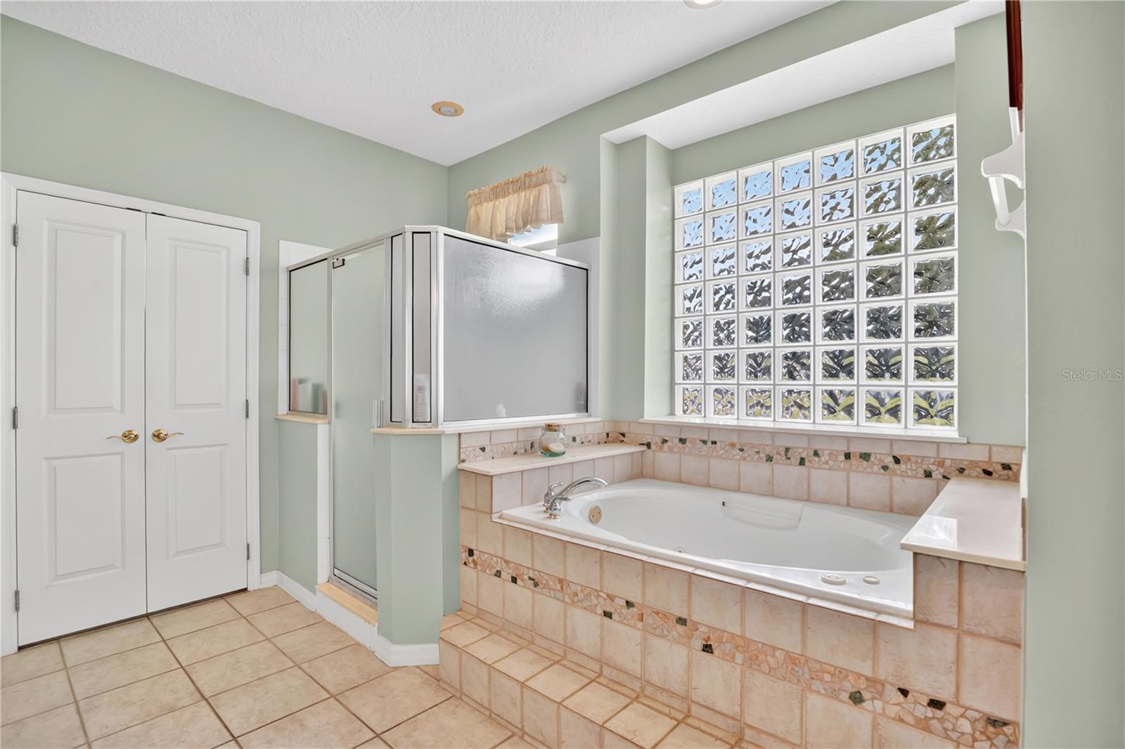 5237 CHISWICK CIR, BELLE ISLE, FL, 32812