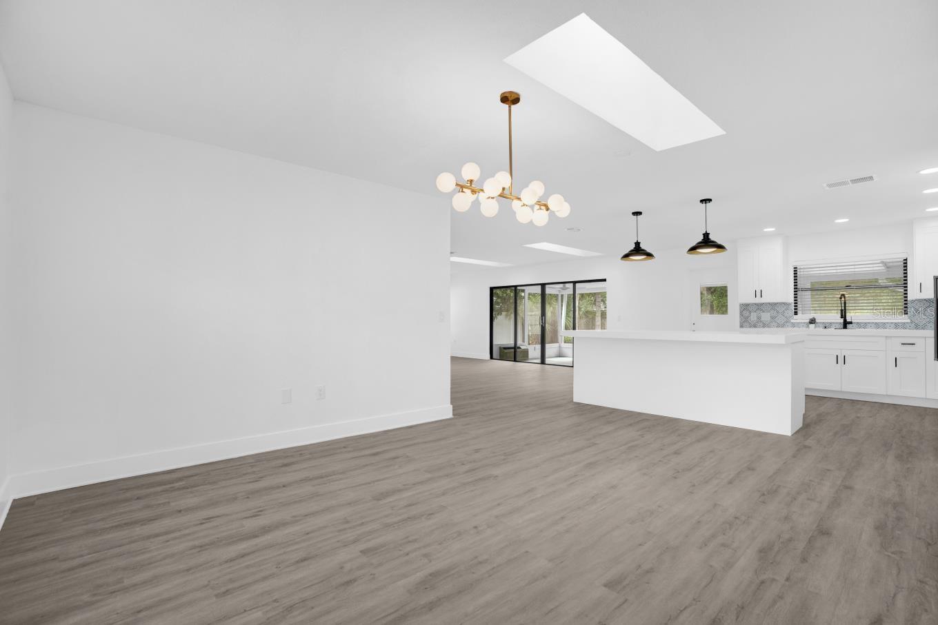 8241 CARAWAY DR, ORLANDO, FL, 32819