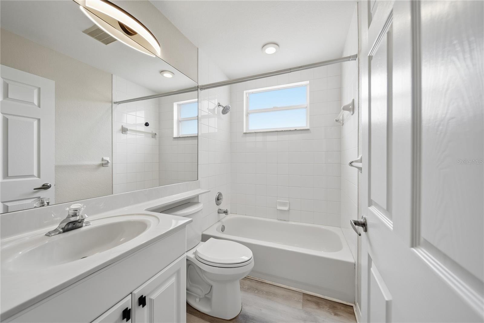 7660 SWEETBAY CIR, BRADENTON, FL, 34203