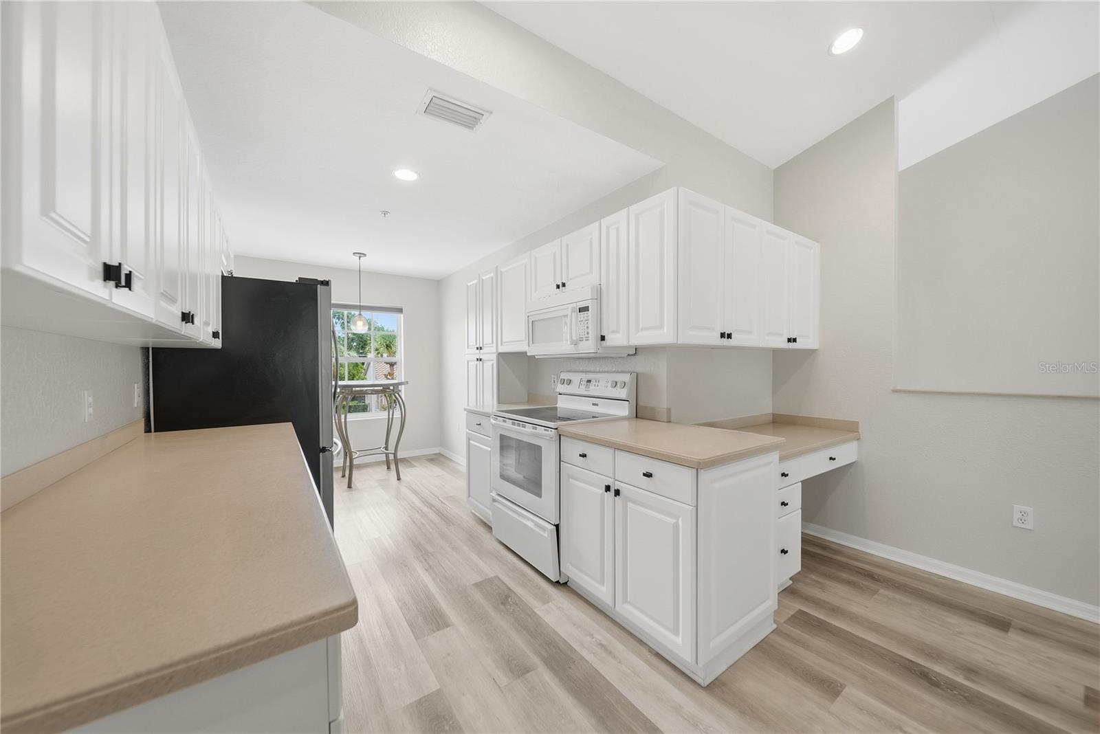 7660 SWEETBAY CIR, BRADENTON, FL, 34203