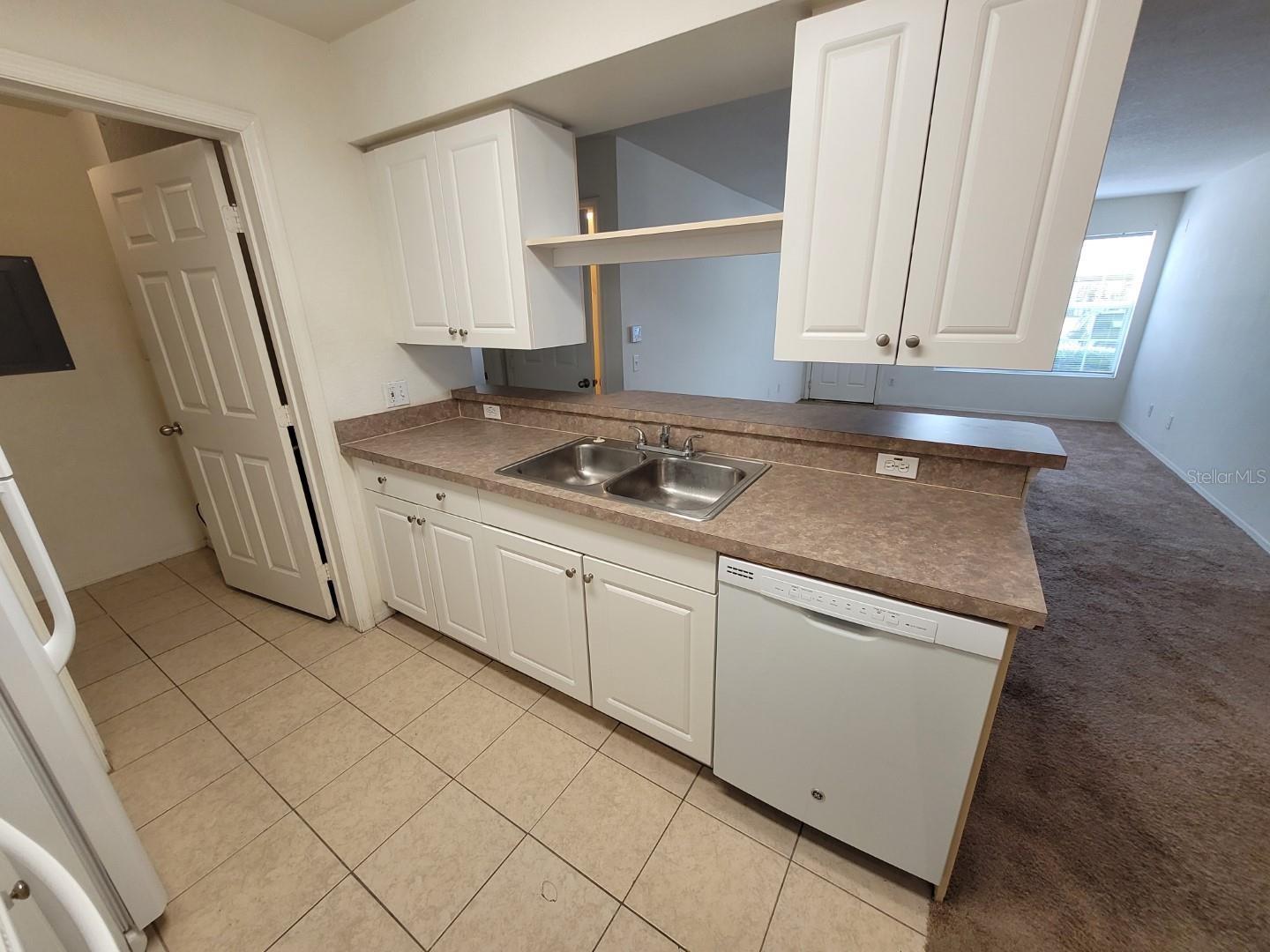 5914 WILLOW RIDGE DR #101, ZEPHYRHILLS, FL, 33541