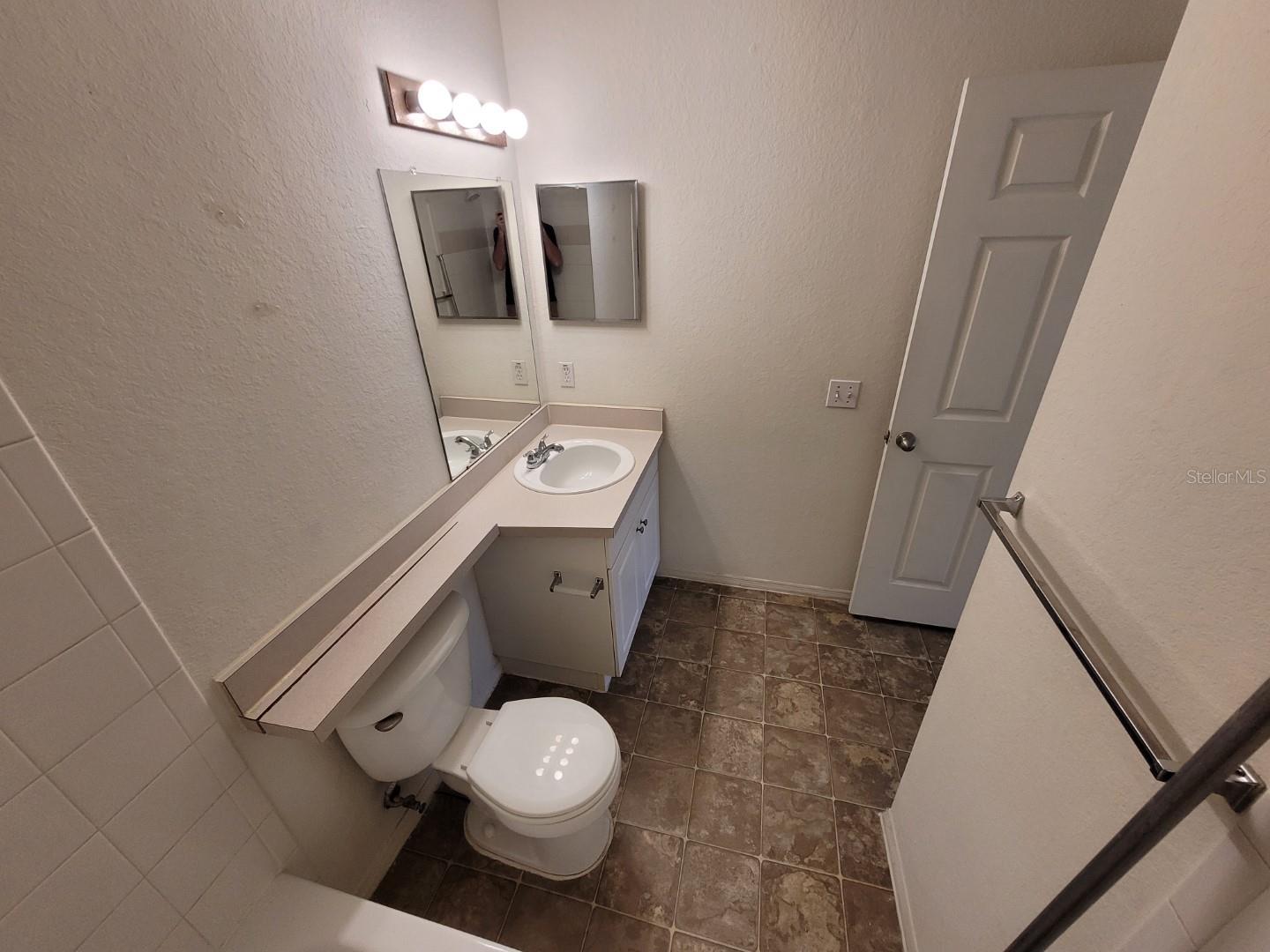 5914 WILLOW RIDGE DR #101, ZEPHYRHILLS, FL, 33541