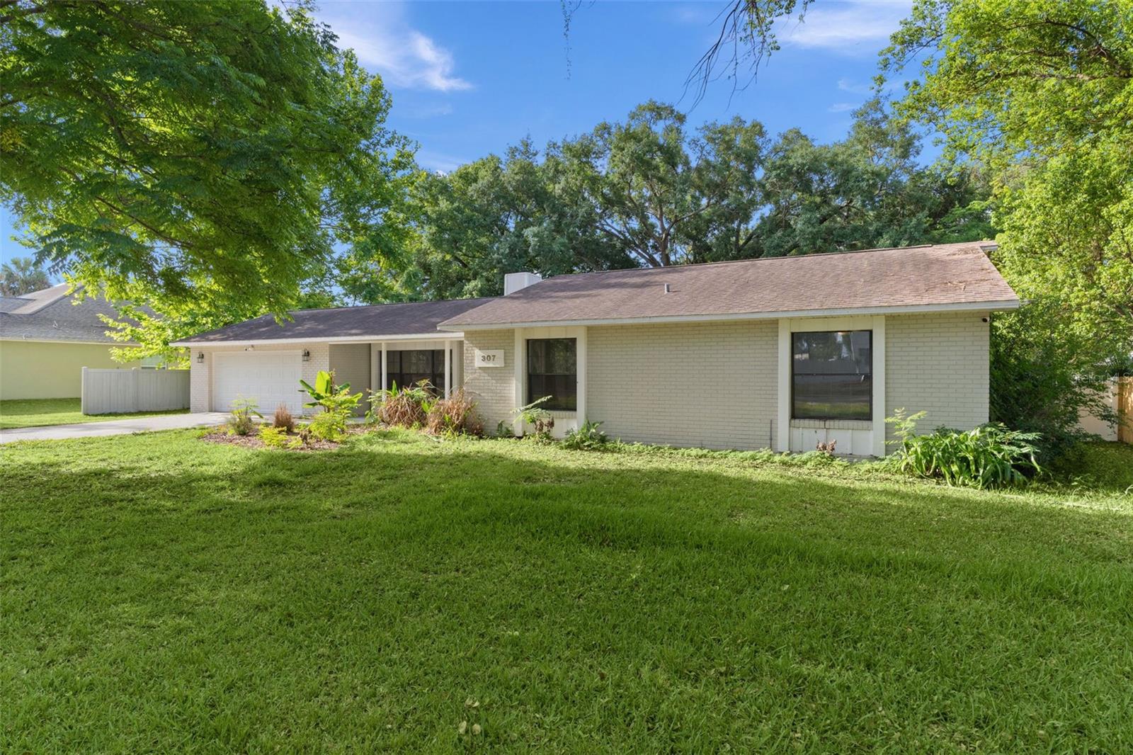 307 W BERCKMAN ST, FRUITLAND PARK, FL, 34731