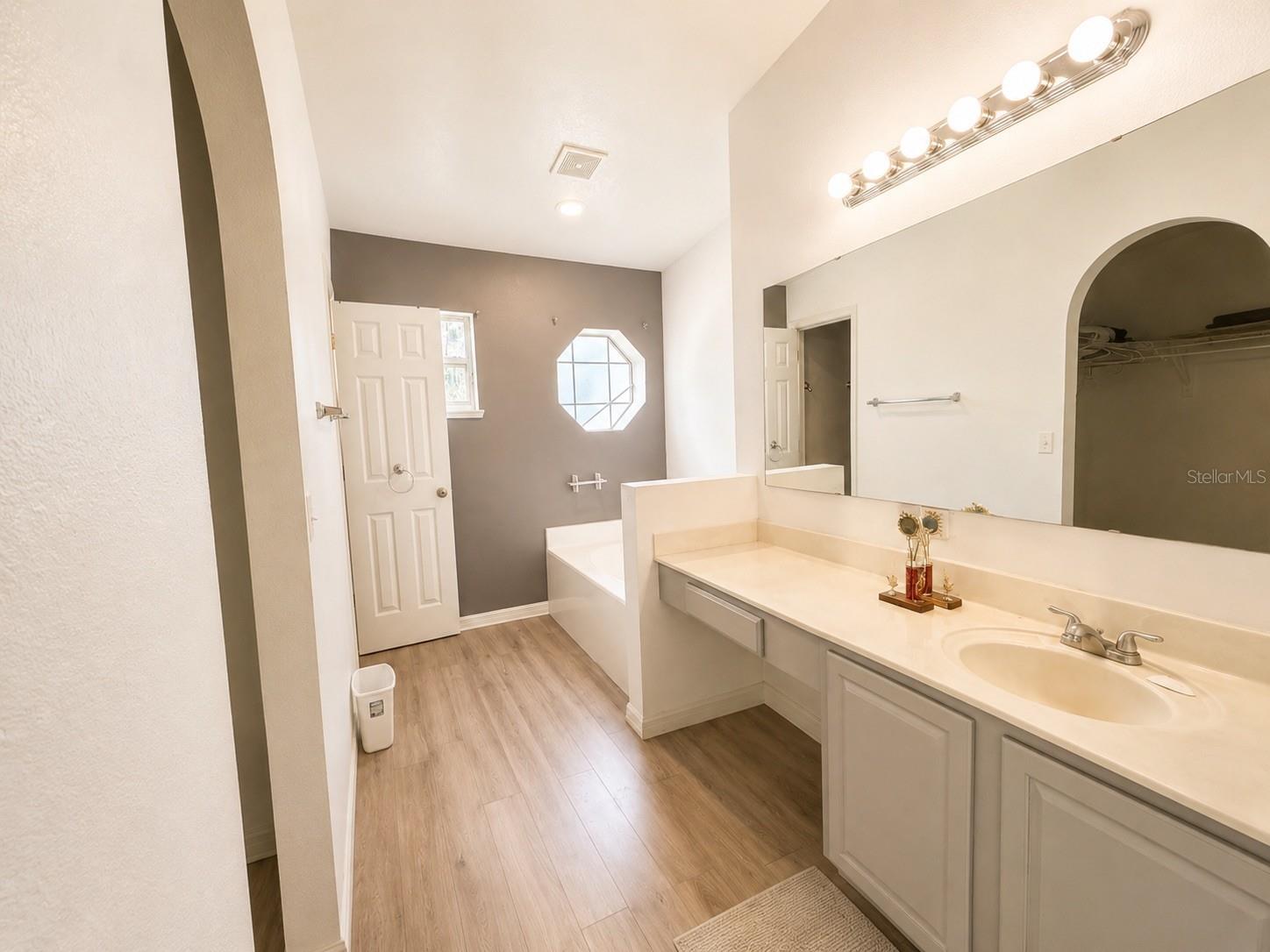 2221 PARIA LN, KISSIMMEE, FL, 34758