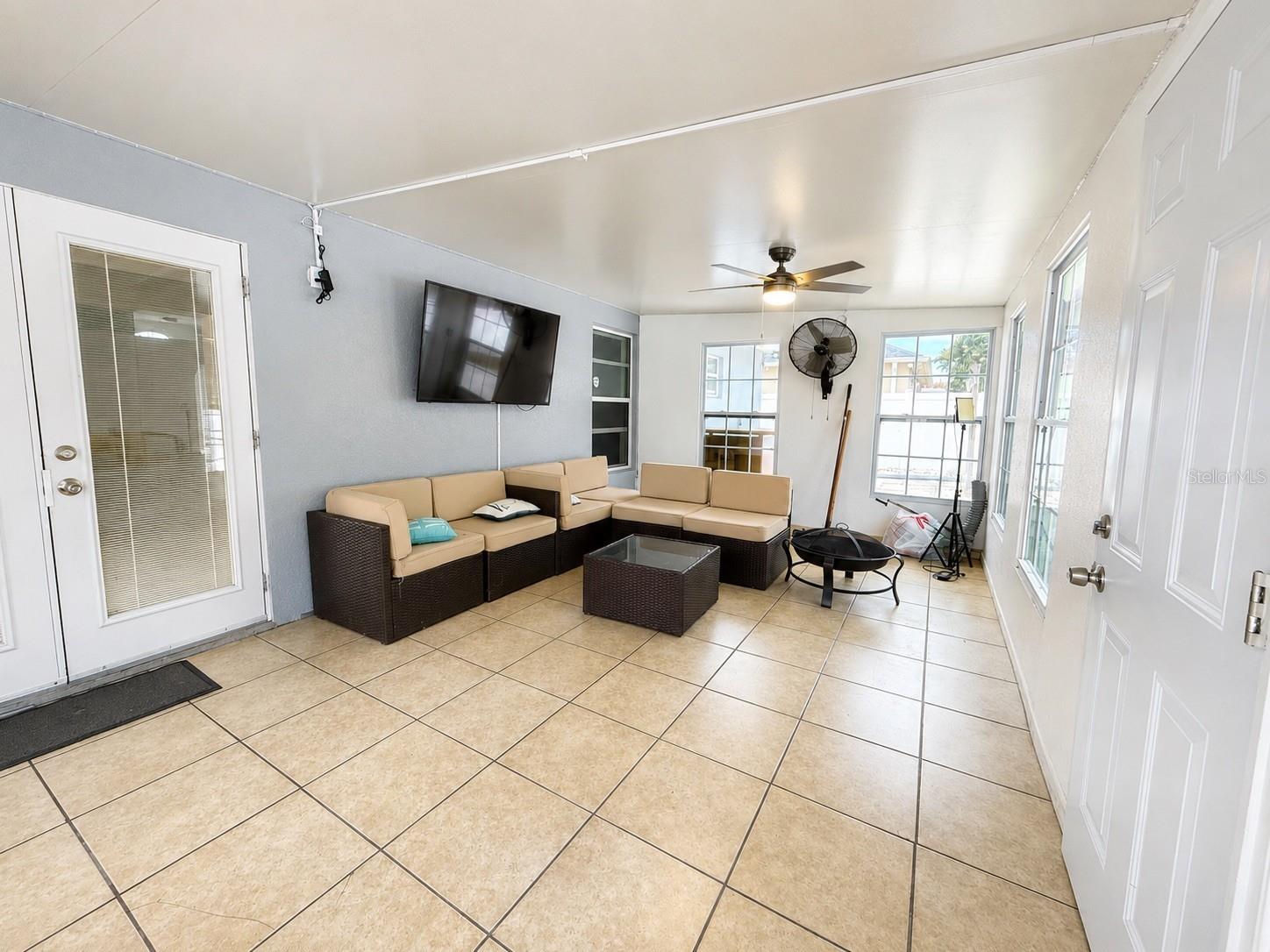 2221 PARIA LN, KISSIMMEE, FL, 34758