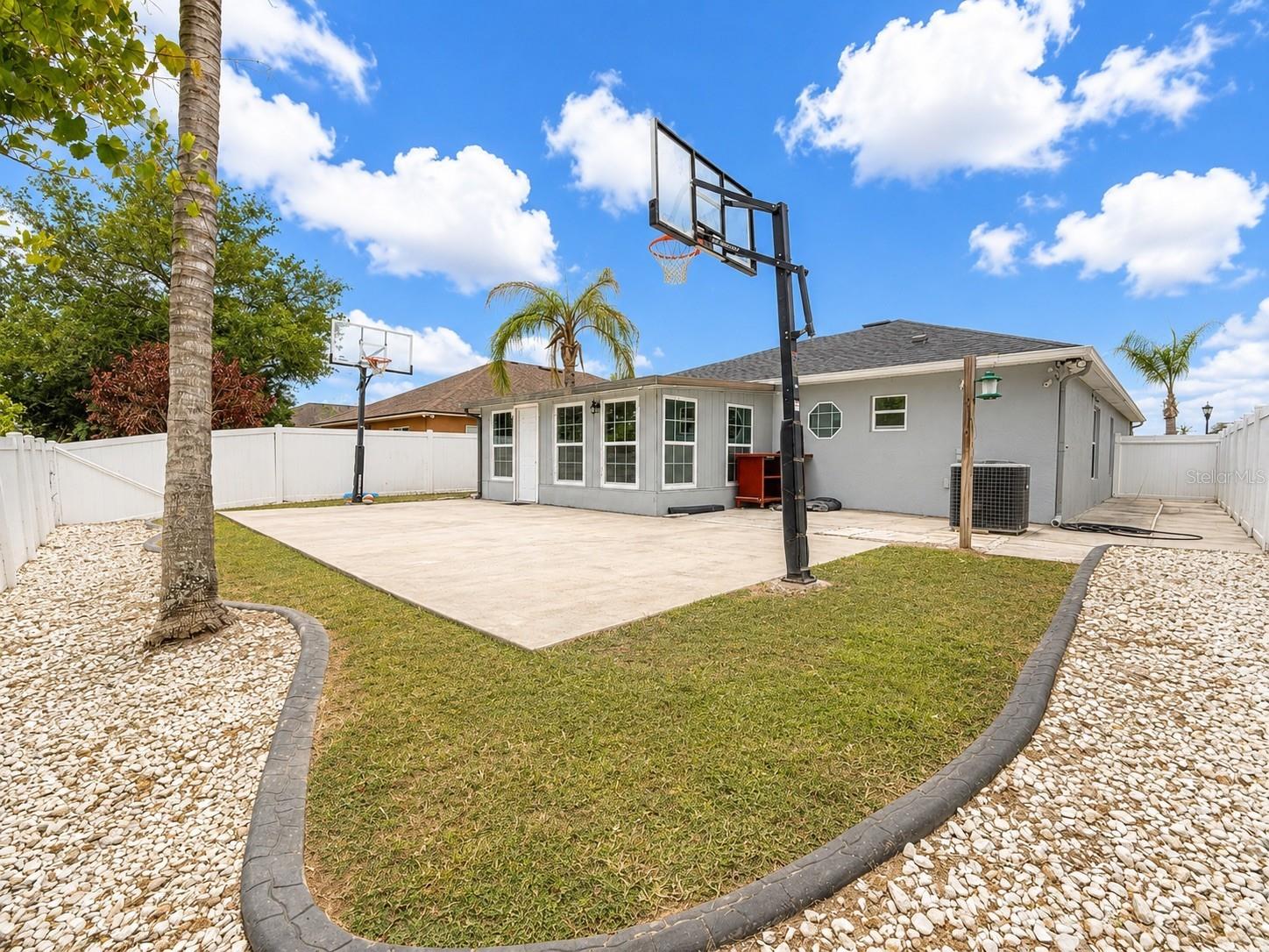2221 PARIA LN, KISSIMMEE, FL, 34758