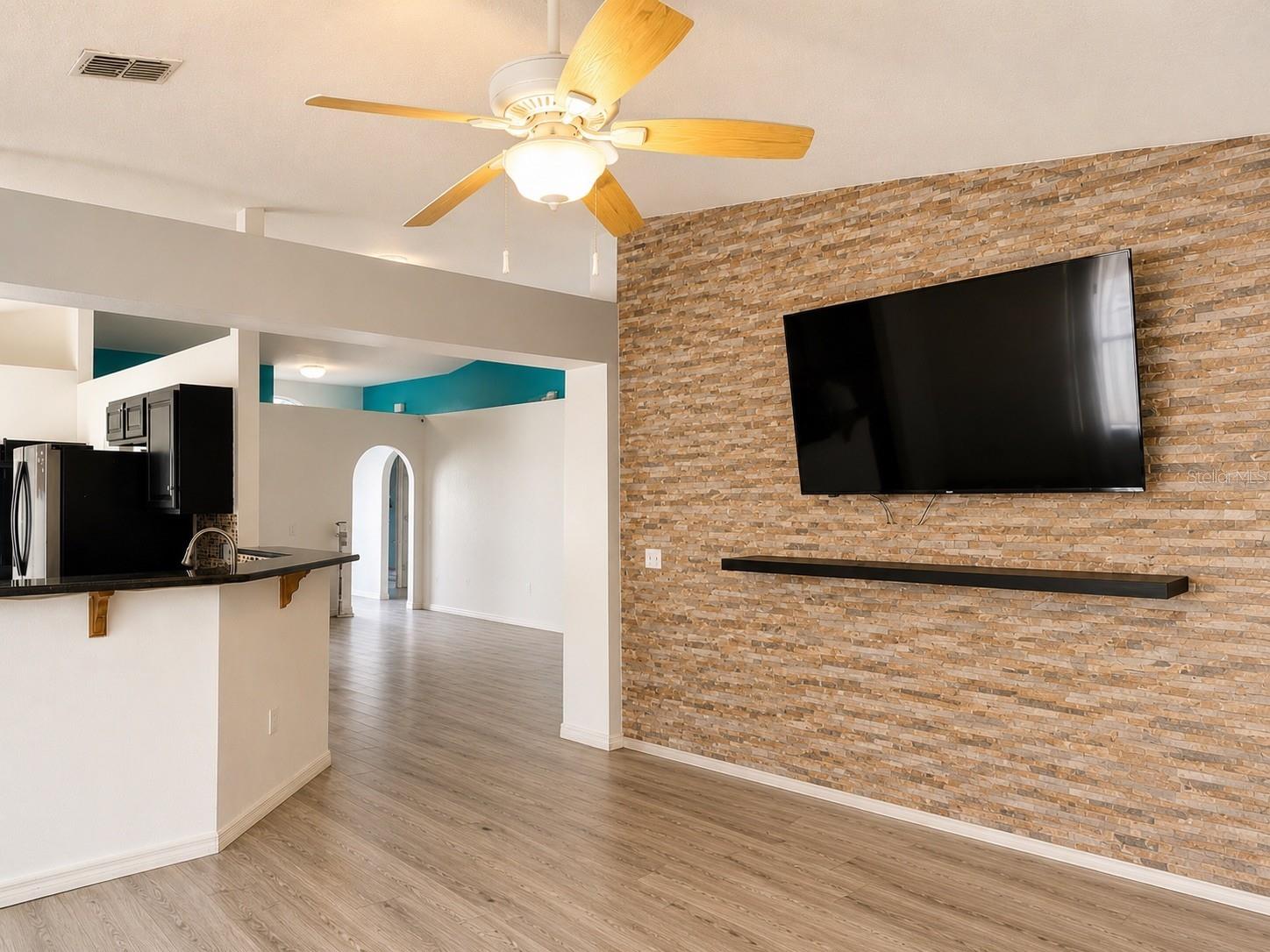 2221 PARIA LN, KISSIMMEE, FL, 34758