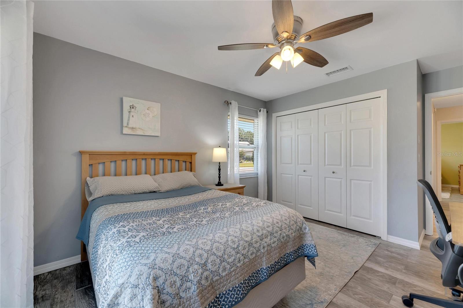 2002 E VIEW DR, SUN CITY CENTER, FL, 33573
