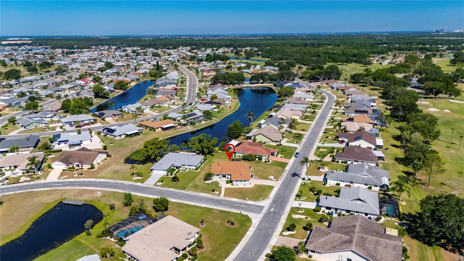 2002 E VIEW DR, SUN CITY CENTER, FL, 33573