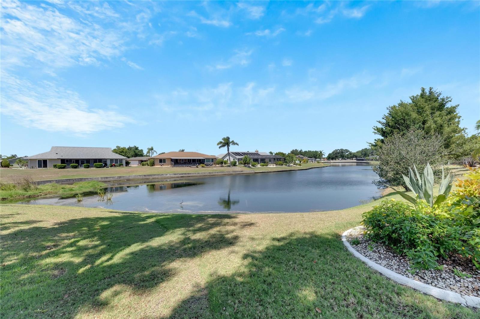 2002 E VIEW DR, SUN CITY CENTER, FL, 33573