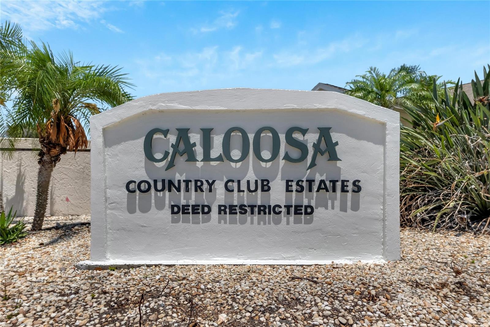 2002 E VIEW DR, SUN CITY CENTER, FL, 33573