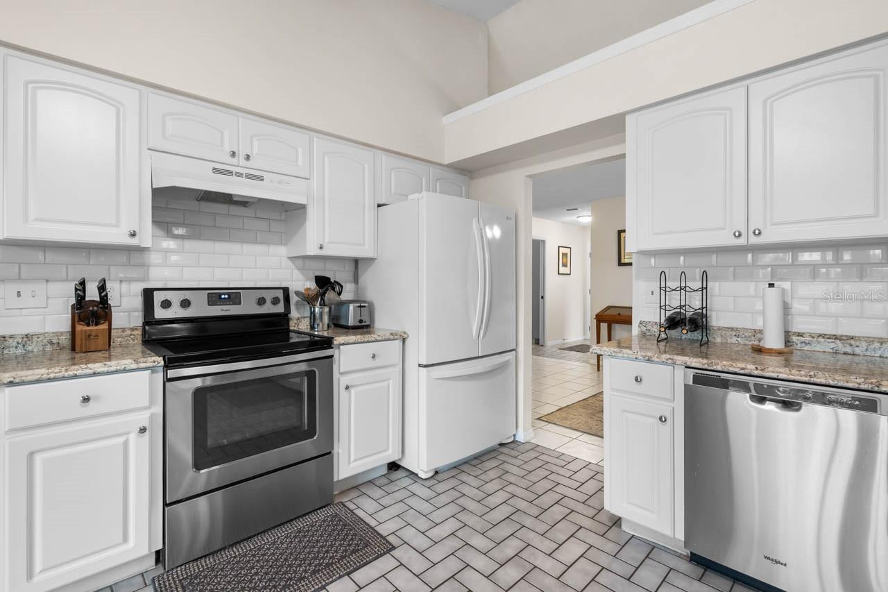 705 WESTMONT WAY, SUN CITY CENTER, FL, 33573