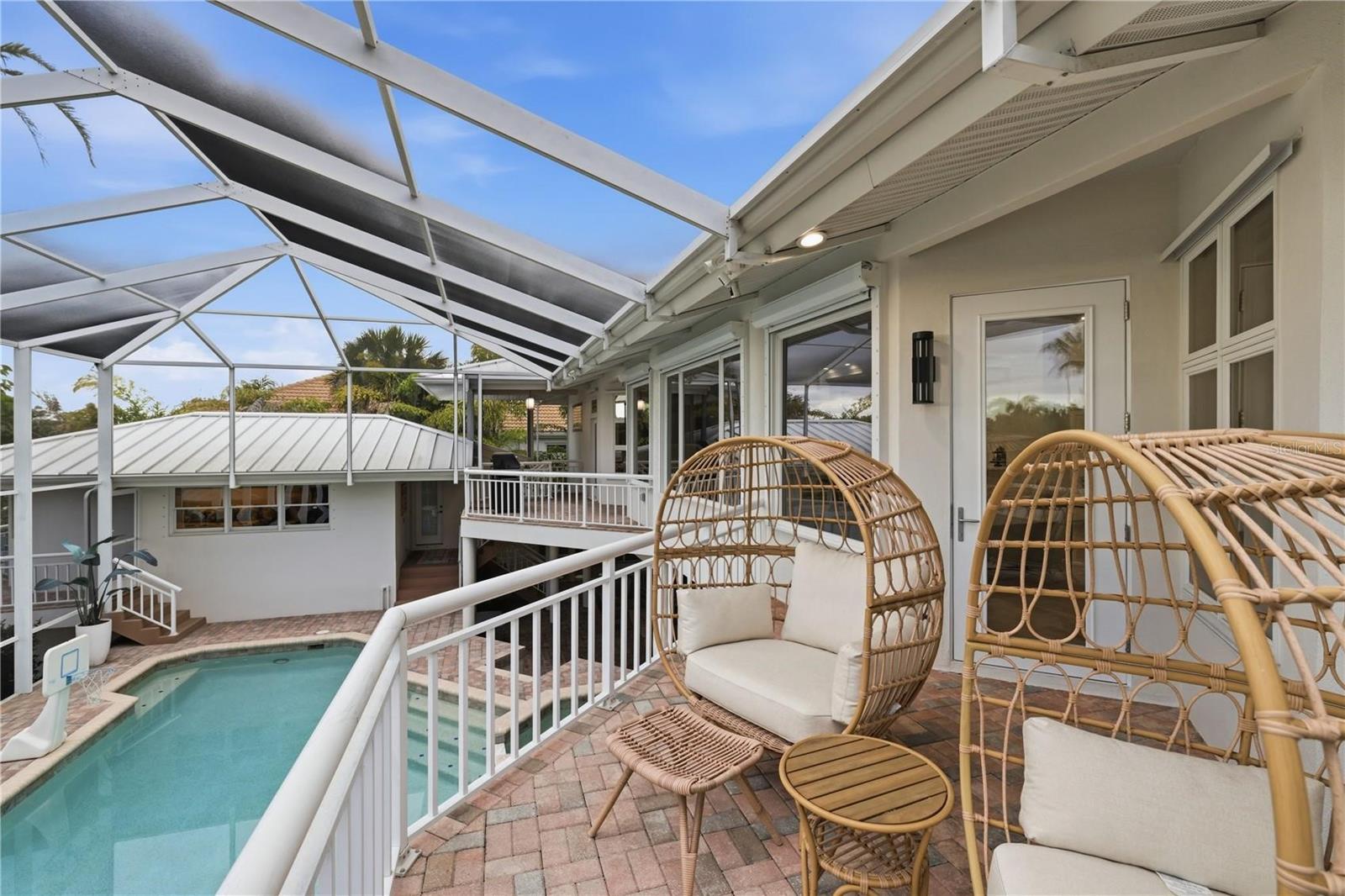 4034 ROBERTS POINT RD, SARASOTA, FL, 34242