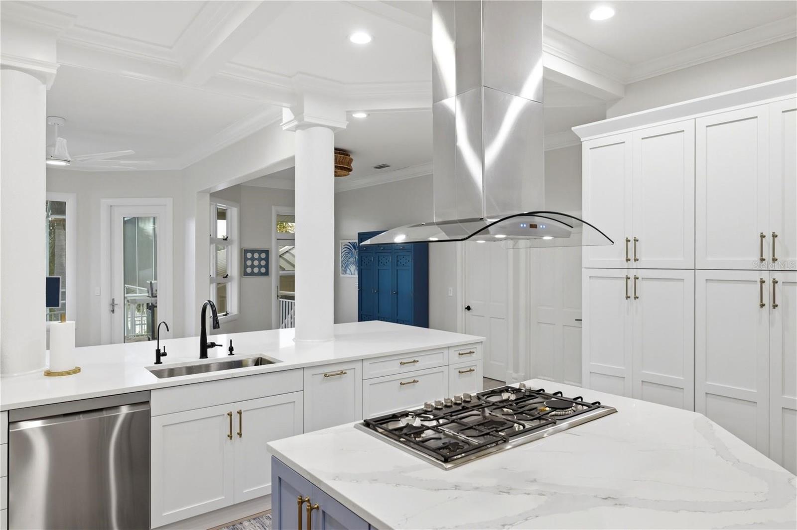 4034 ROBERTS POINT RD, SARASOTA, FL, 34242