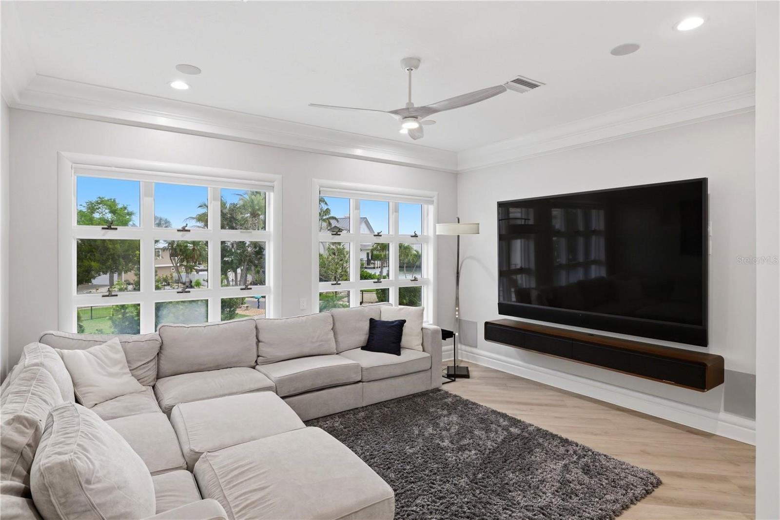 4034 ROBERTS POINT RD, SARASOTA, FL, 34242