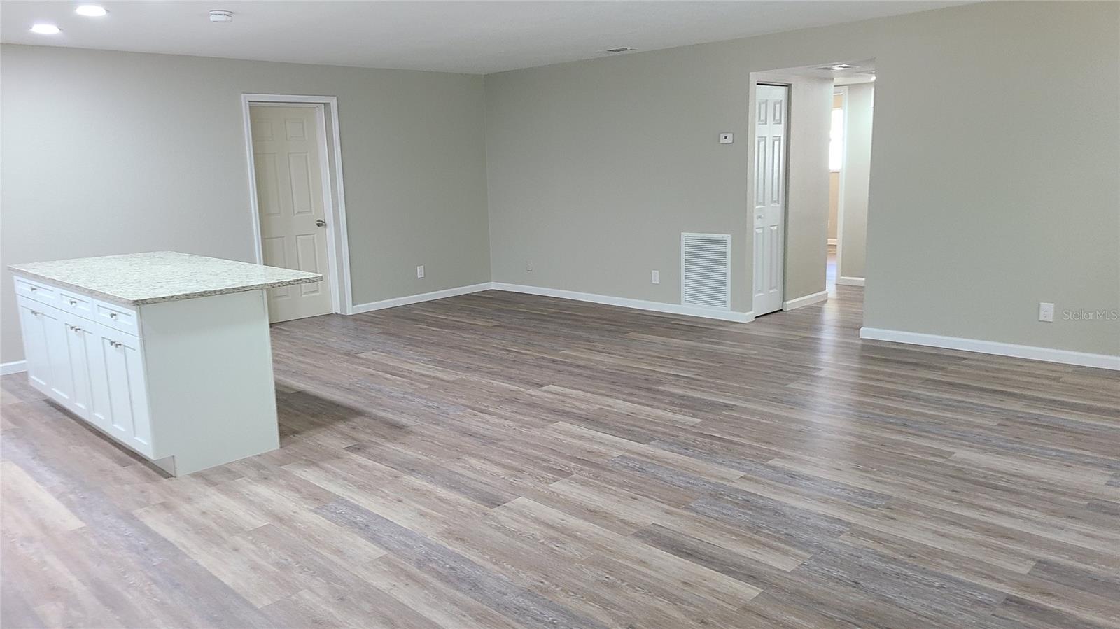 4611 W VILLA ROSA ST, TAMPA, FL, 33611